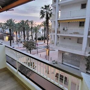 Apartamento Primera Linea De Mar - Cerca De Portaventura